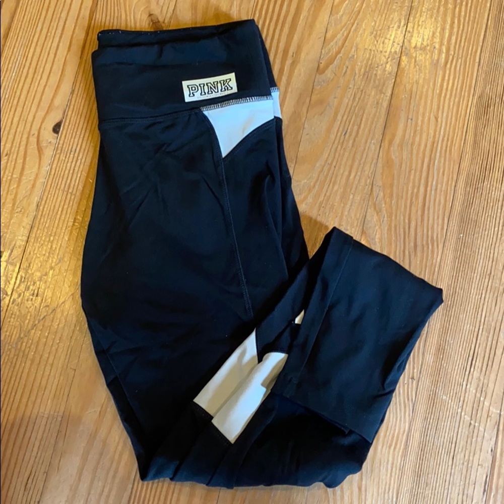 PINK Ultimate Yoga Leggings